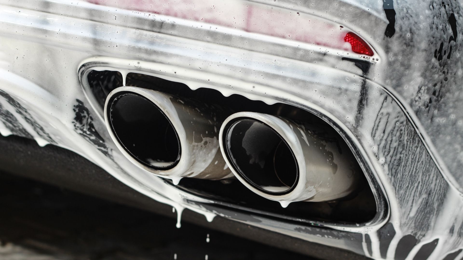 Auto detailing service photo 5